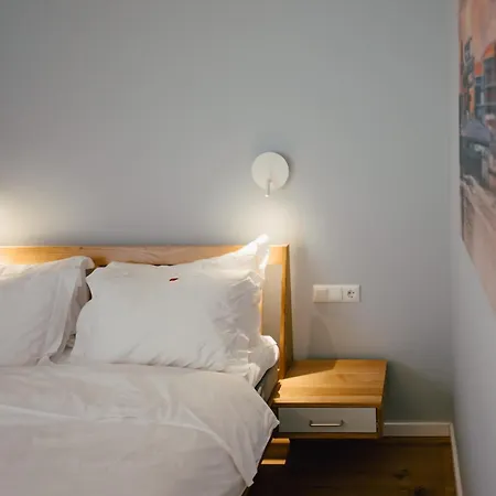 Hotel The Layhead *